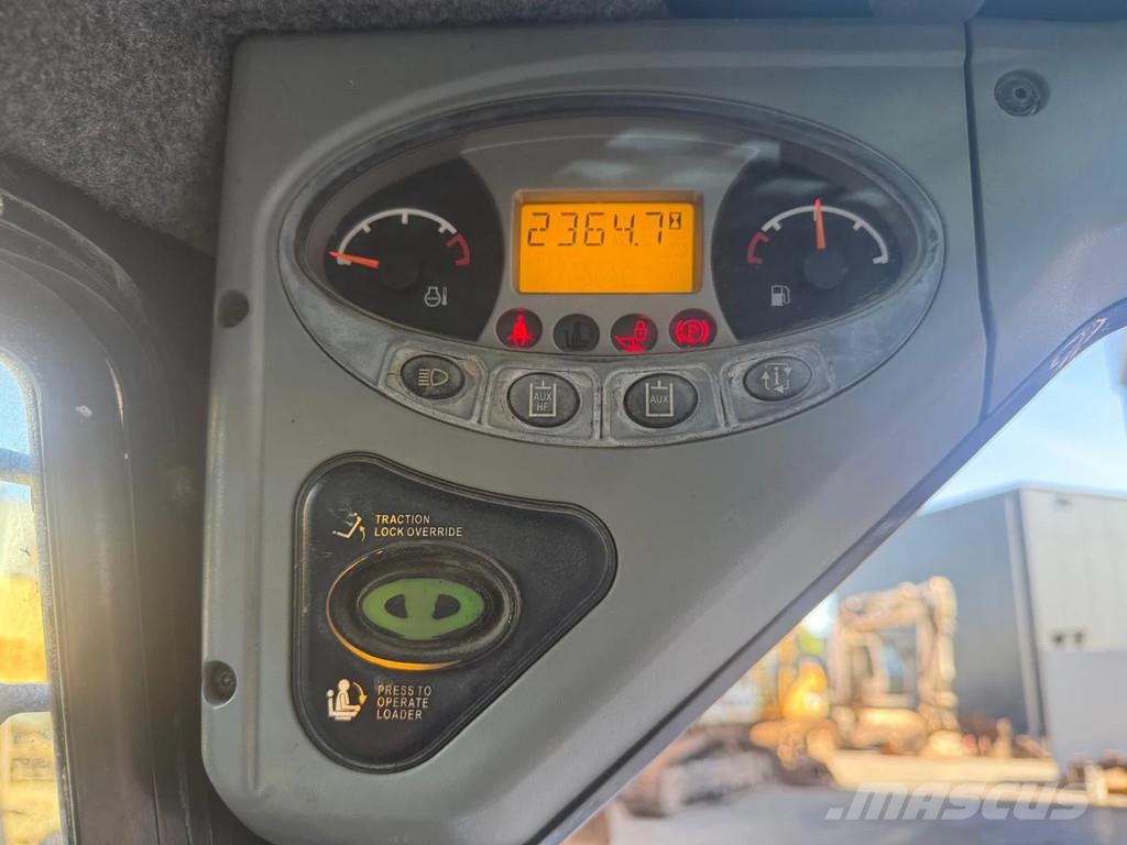 Bobcat S100 Skid steer mini utovarivači