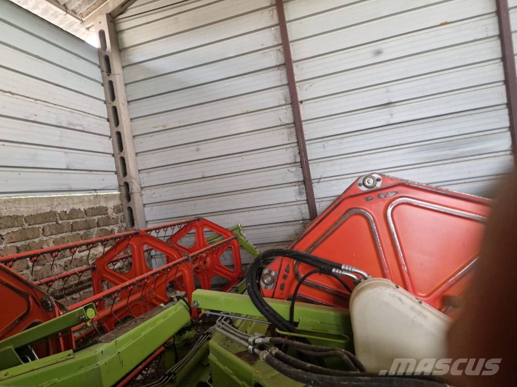 CLAAS TUCANO 430 MONTANA 4 Sklízecí mlátičky