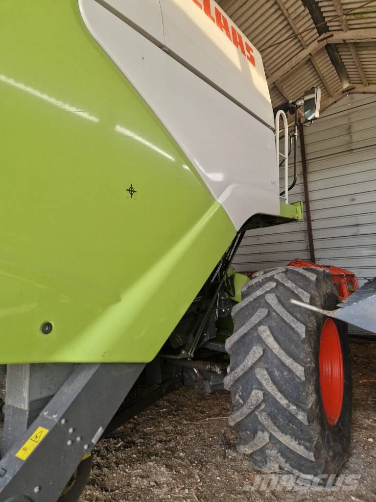 CLAAS TUCANO 430 MONTANA 4 Sklízecí mlátičky