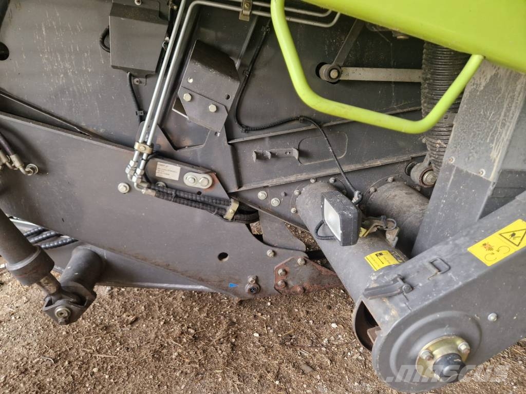 CLAAS TUCANO 430 MONTANA 4 Sklízecí mlátičky