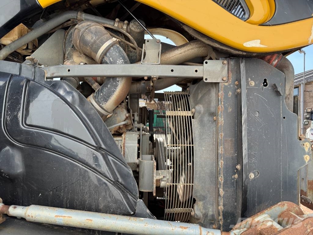 CAT Challenger MT865B - German Machine / Front Blade الجرارات