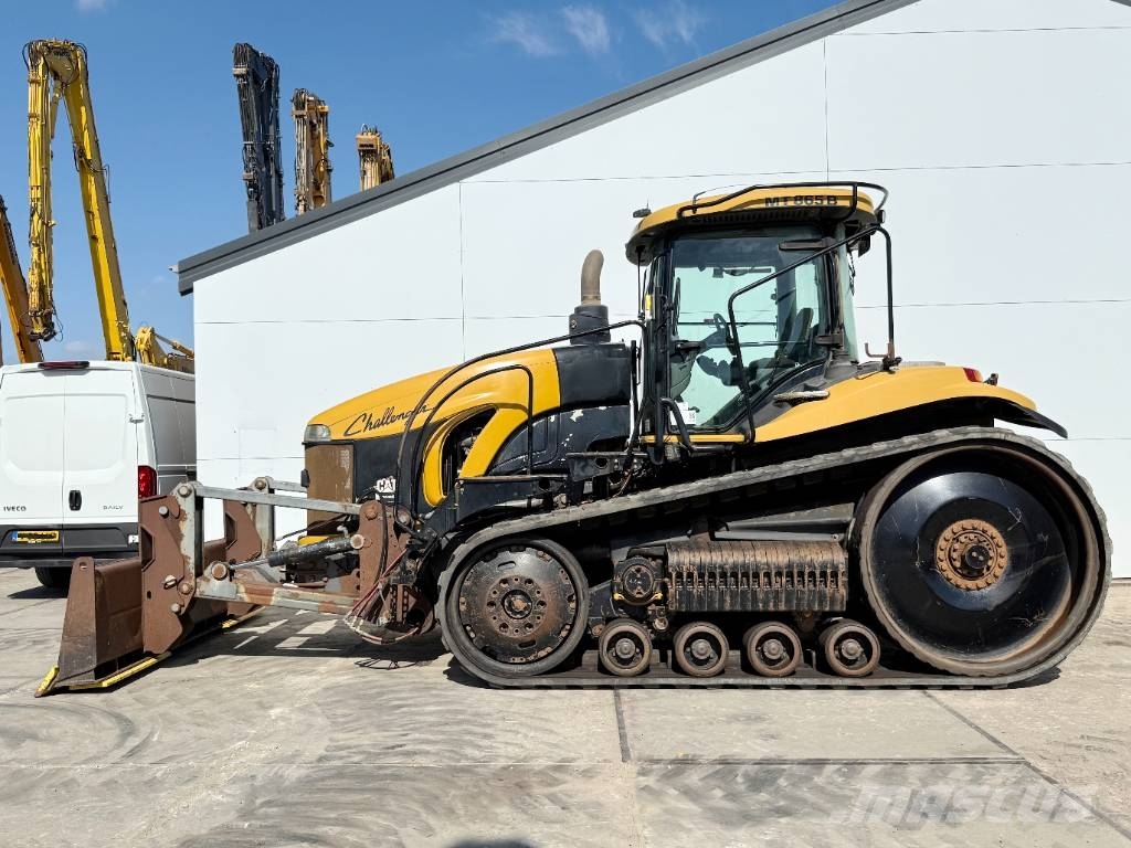 CAT Challenger MT865B - German Machine / Front Blade الجرارات