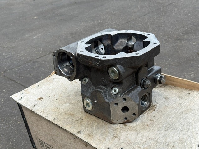 Rexroth KORPUS POMPY JCB 336/C6813 Hidráulicos