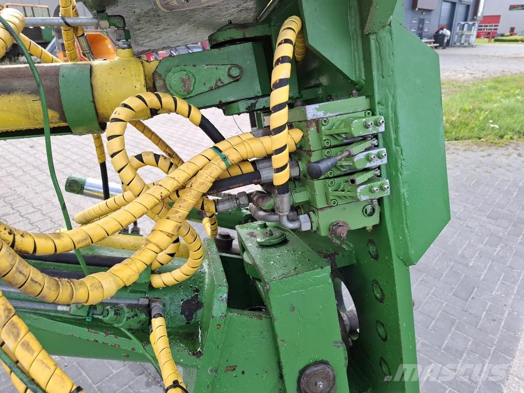 Stobbenfrees Stobbenfrees Trekker aanbouw Forestry mulchers