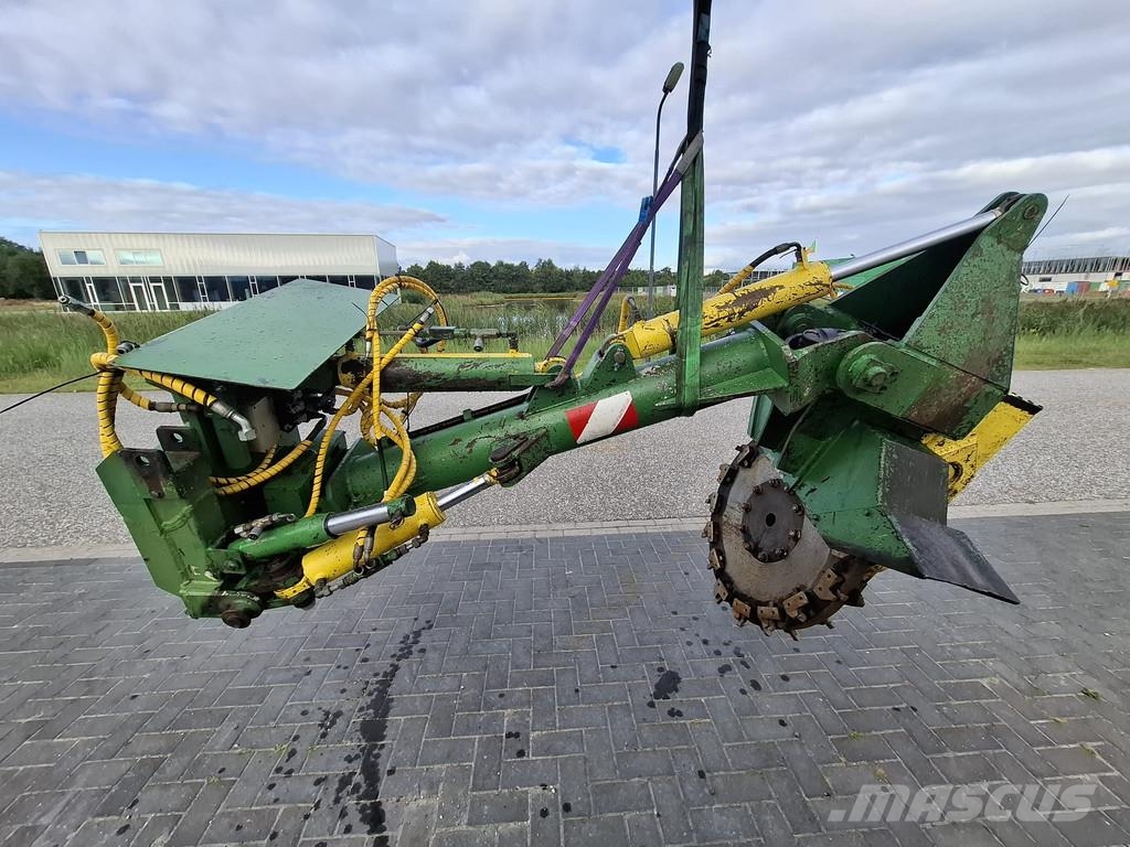 Stobbenfrees Stobbenfrees Trekker aanbouw Forestry mulchers