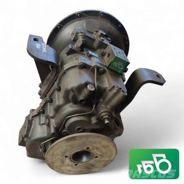 Fermec COM-T4-2032 6102468M91 Fermec 760 Transmission Коробка передач