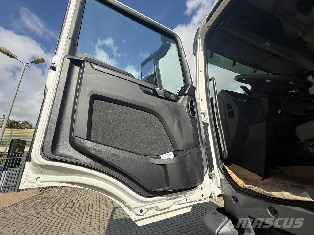 MAN TGS 33.440 MAN TGS 33.440 BB 6X4 Euro 2 Heavy-Duty Trekkvogner