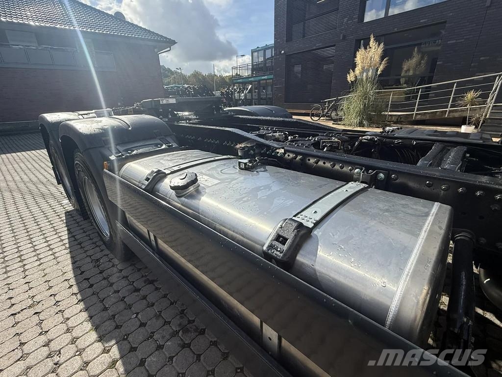 MAN TGS 33.440 MAN TGS 33.440 BB 6X4 Euro 2 Heavy-Duty Trekkvogner