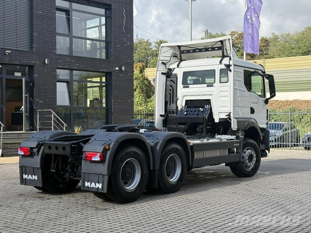 MAN TGS 33.440 MAN TGS 33.440 BB 6X4 Euro 2 Heavy-Duty Trekkvogner
