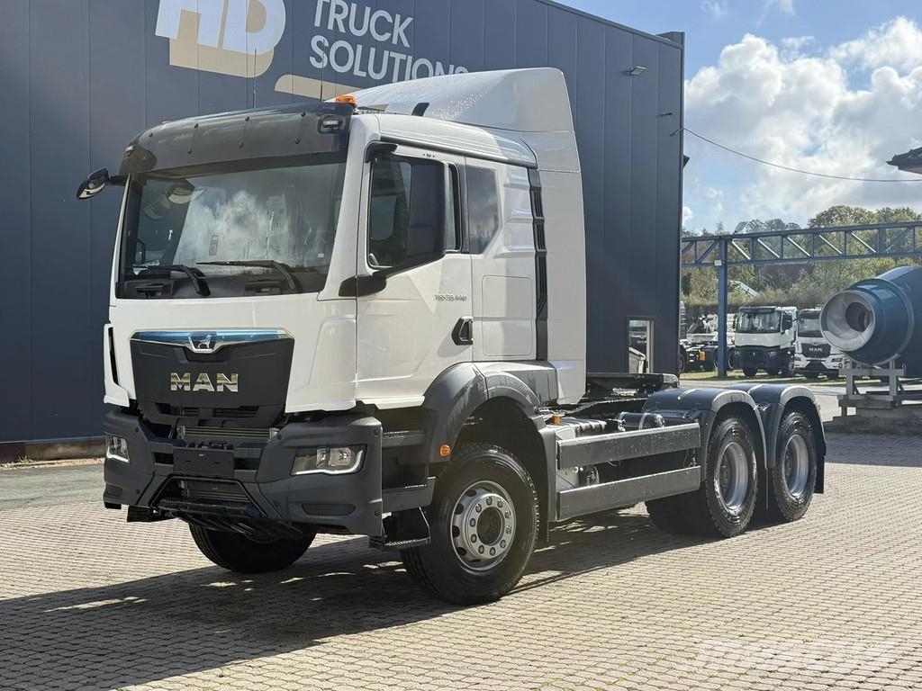 MAN TGS 33.440 MAN TGS 33.440 BB 6X4 Euro 2 Heavy-Duty Trekkvogner