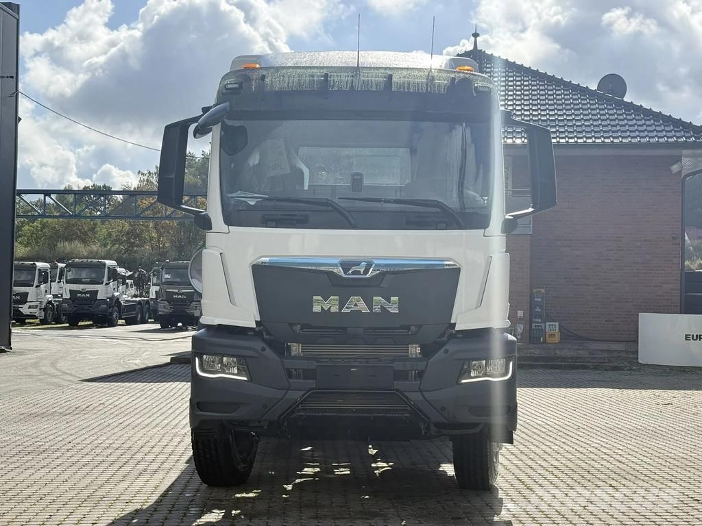 MAN TGS 33.440 MAN TGS 33.440 BB 6X4 Euro 2 Heavy-Duty Trekkvogner