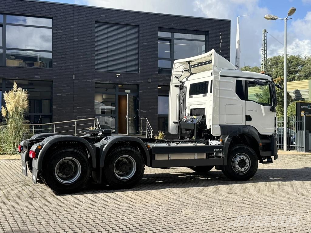 MAN TGS 33.440 MAN TGS 33.440 BB 6X4 Euro 2 Heavy-Duty Trekkvogner