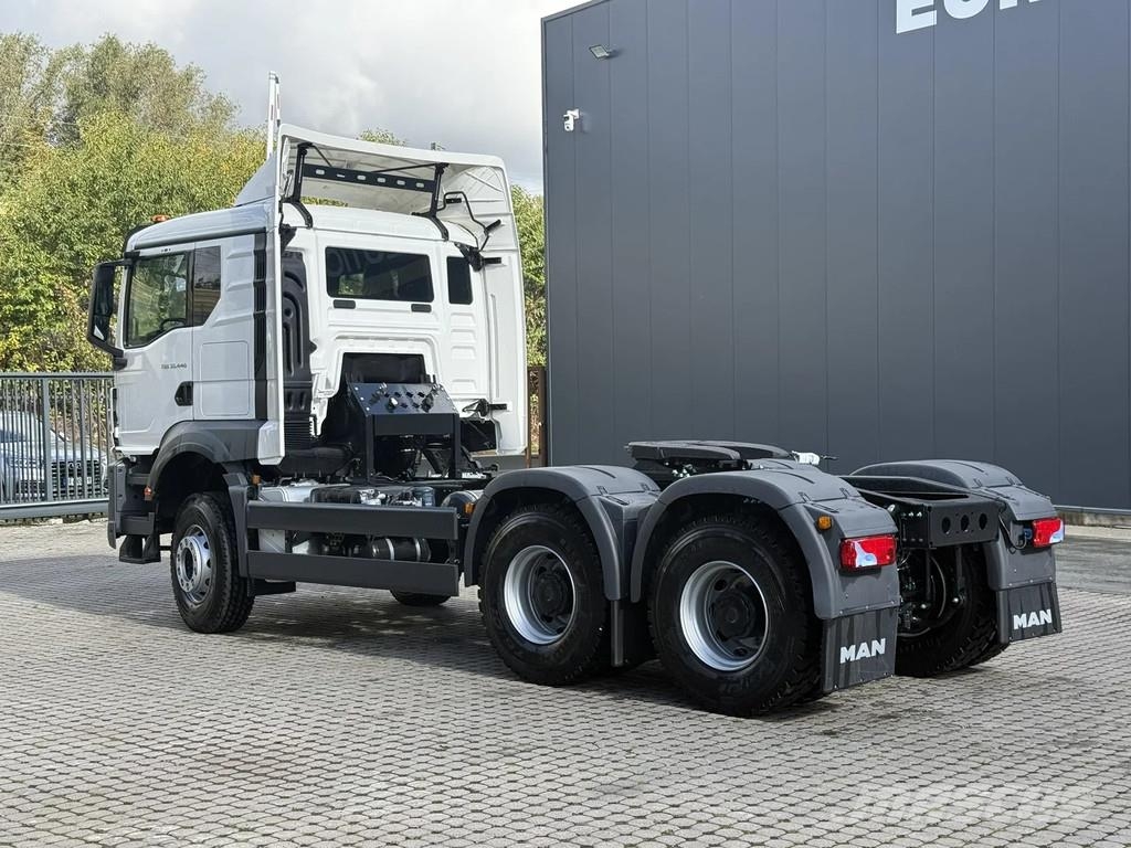 MAN TGS 33.440 MAN TGS 33.440 BB 6X4 Euro 2 Heavy-Duty Trekkvogner