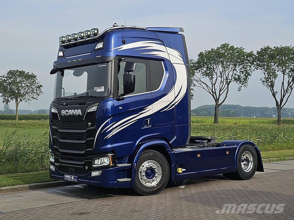 Scania S660 NB,HL,durabright Vetopöytäautot