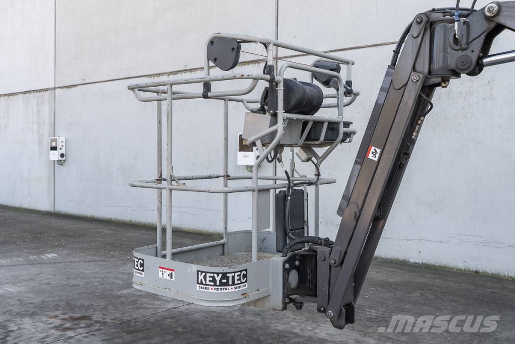 Manitou 120 AET JC 3D Gelenkteleskoparbeitsbühnen