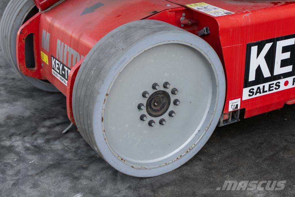 Manitou 120 AET JC 3D Gelenkteleskoparbeitsbühnen
