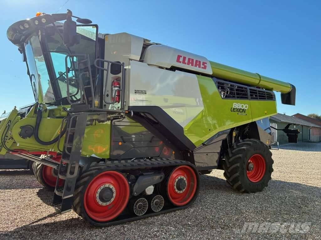 CLAAS Lexion 8800 TerraTrac Kombajni