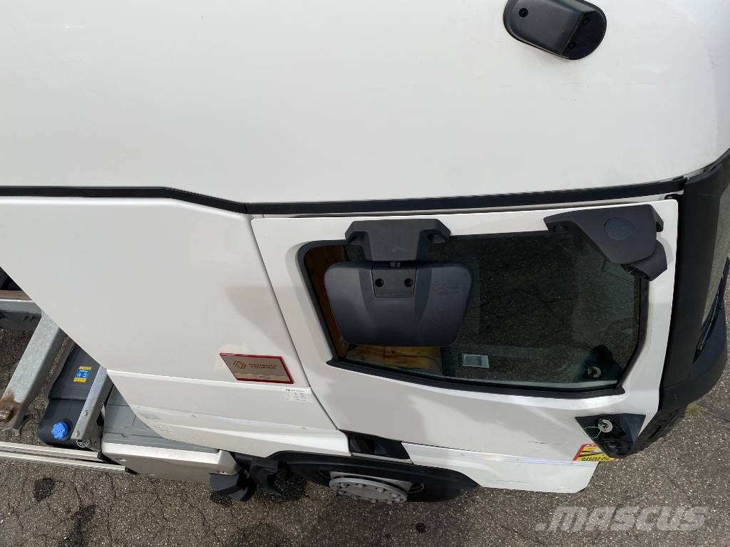 Renault T440/DE13-REGNAULT 1er Main endommagé Camiones chasis