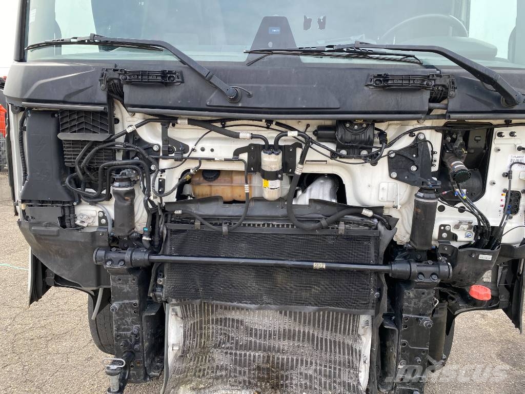 Renault T440/DE13-REGNAULT 1er Main endommagé Camiones chasis