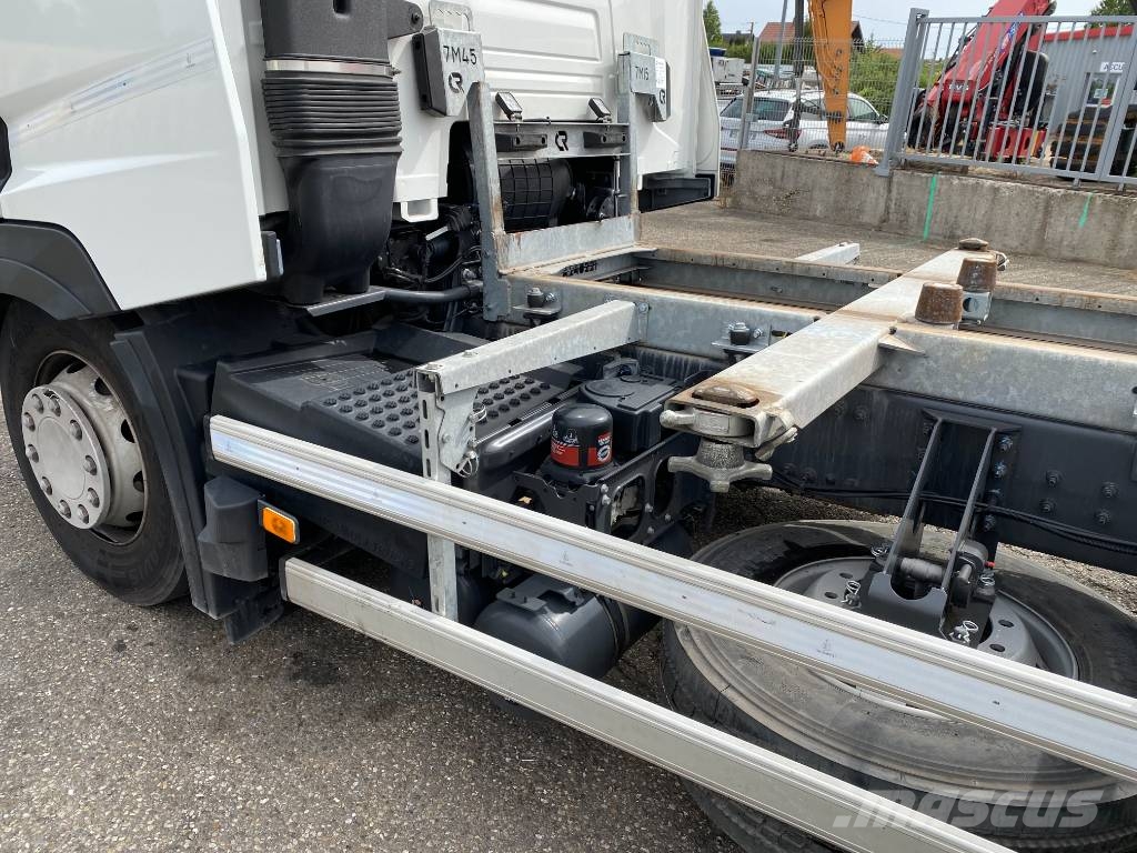 Renault T440/DE13-REGNAULT 1er Main endommagé Camiones chasis