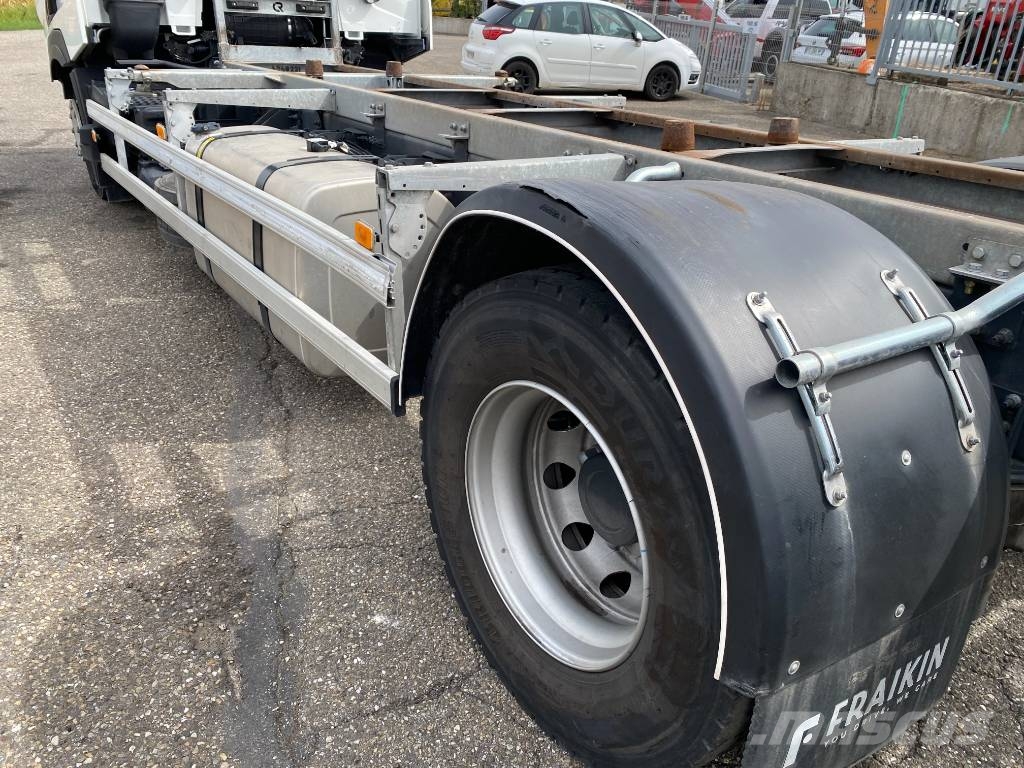 Renault T440/DE13-REGNAULT 1er Main endommagé Camiones chasis