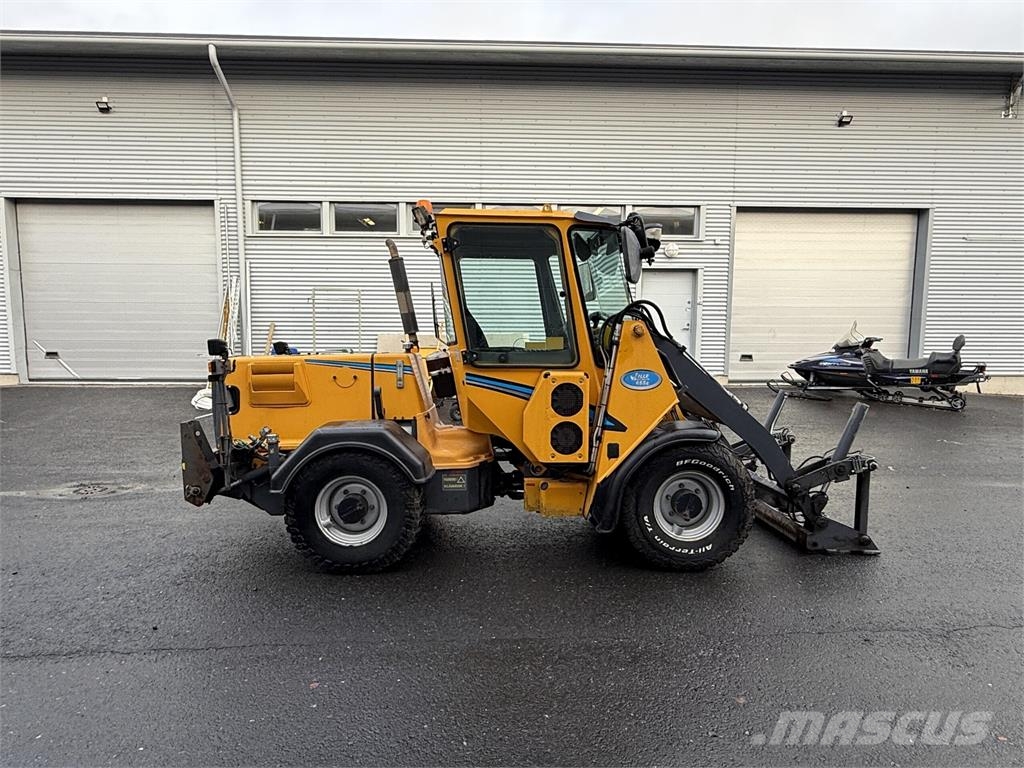 Wille 455B Комунални съоражения