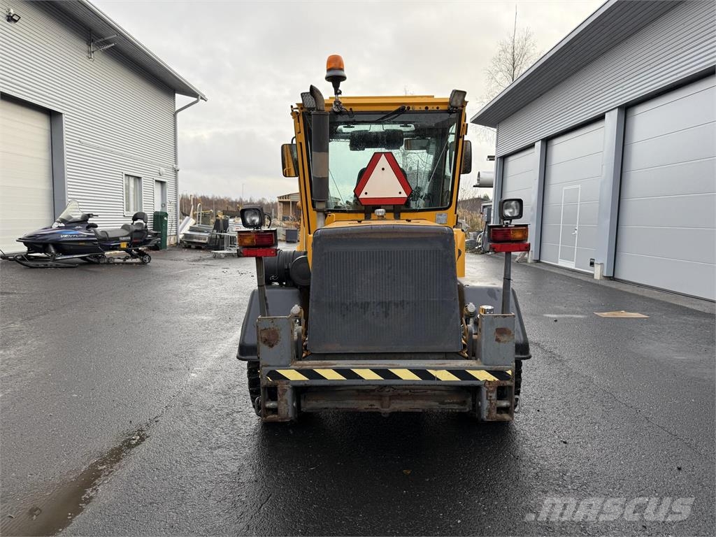 Wille 455B Комунални съоражения