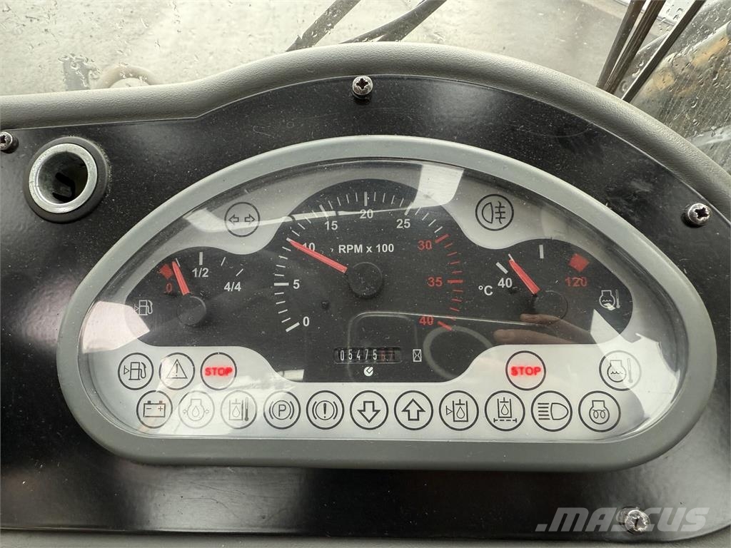 Wille 455B Комунални съоражения