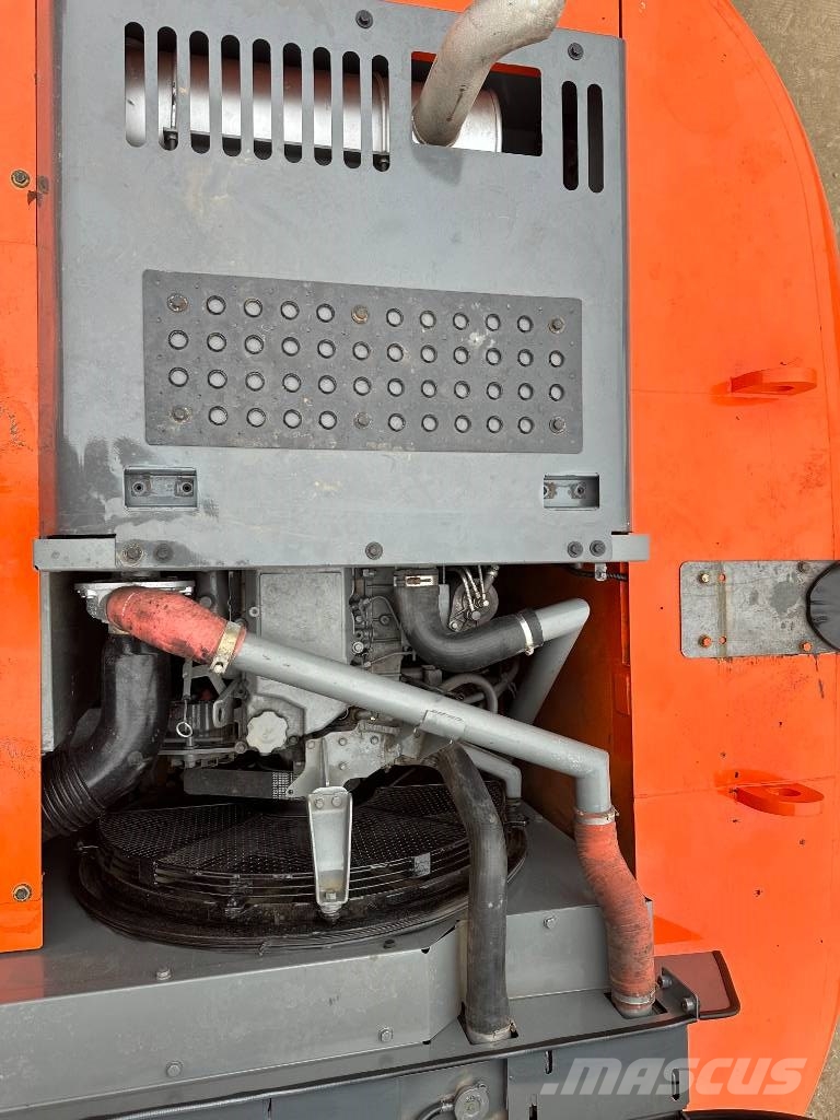 Hitachi 350 - 5G Гусеничні екскаватори