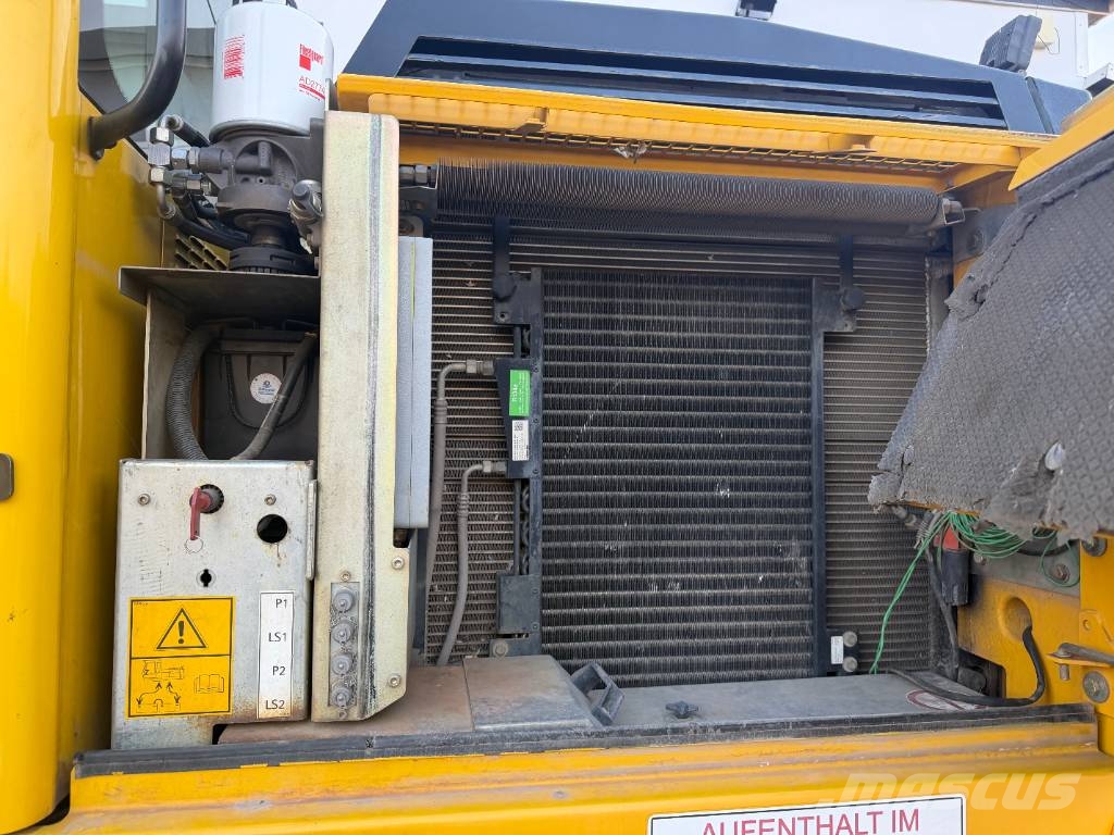 Liebherr A 900 C ZW inkl. Bahnzulassung bis 08/2027  휠 굴삭기