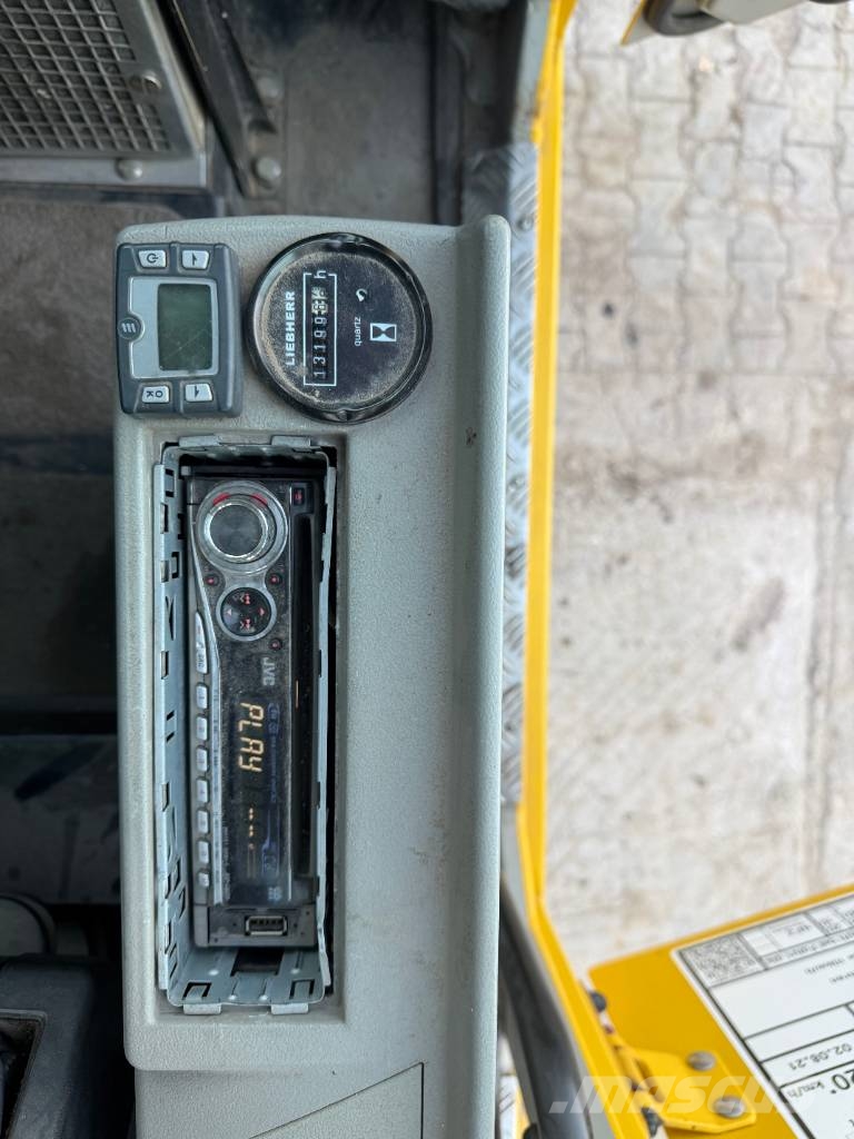 Liebherr A 900 C ZW inkl. Bahnzulassung bis 08/2027  휠 굴삭기