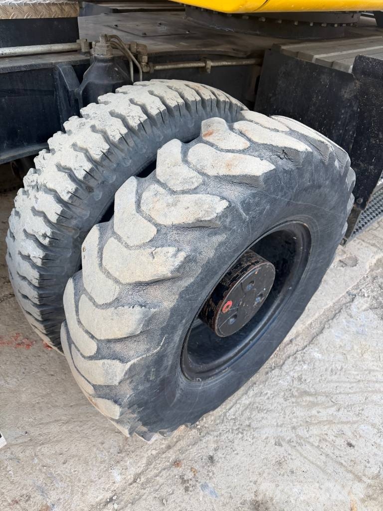 Liebherr A 900 C ZW inkl. Bahnzulassung bis 08/2027  휠 굴삭기