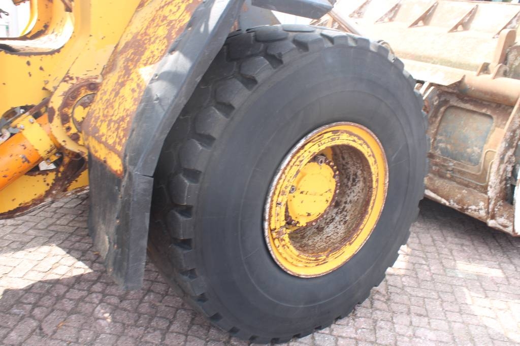 Volvo L 120 B Rataslaadurid