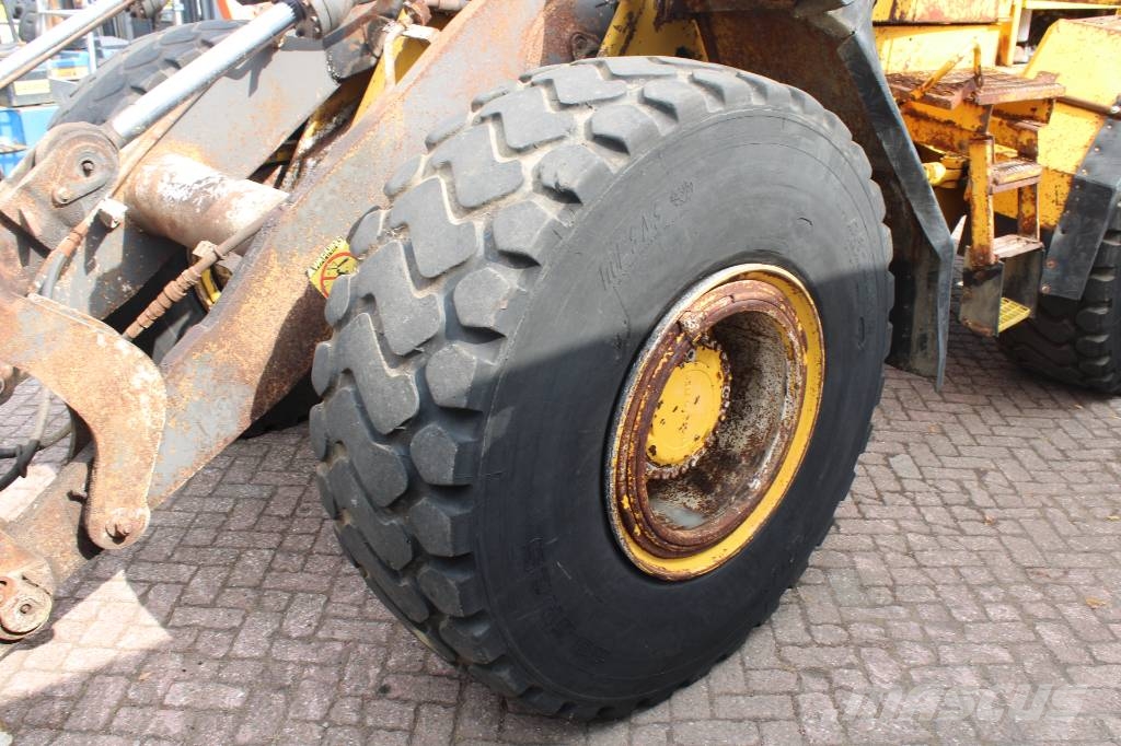 Volvo L 120 B Rataslaadurid