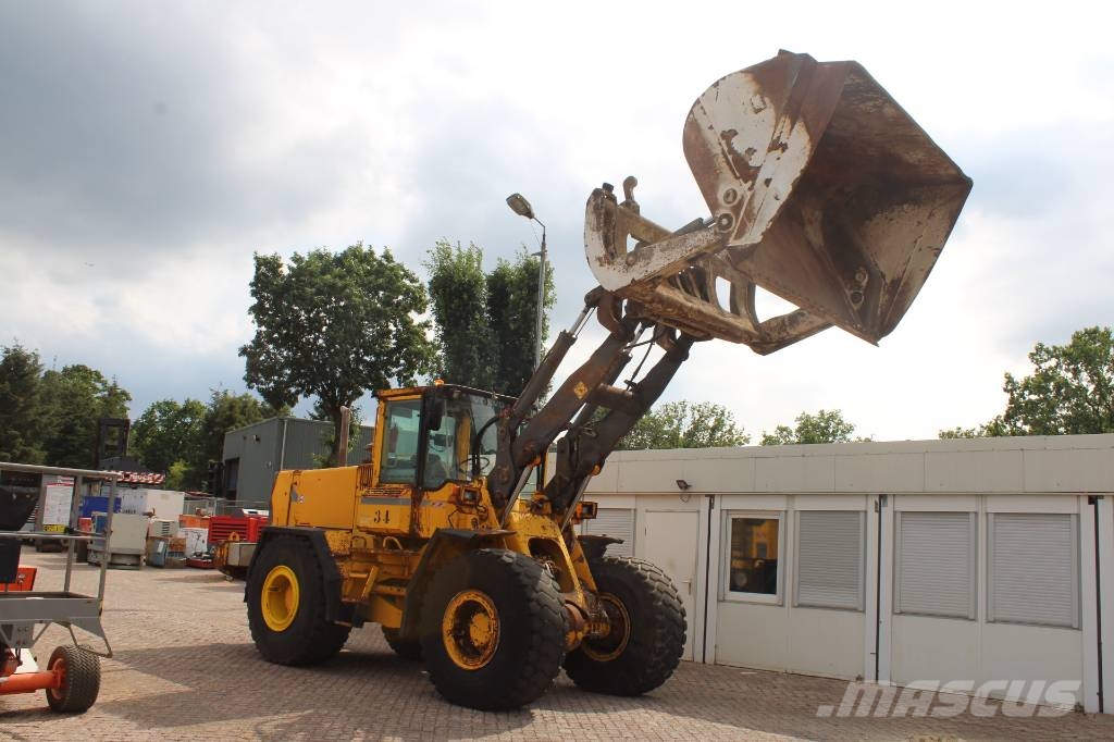 Volvo L 120 B Rataslaadurid