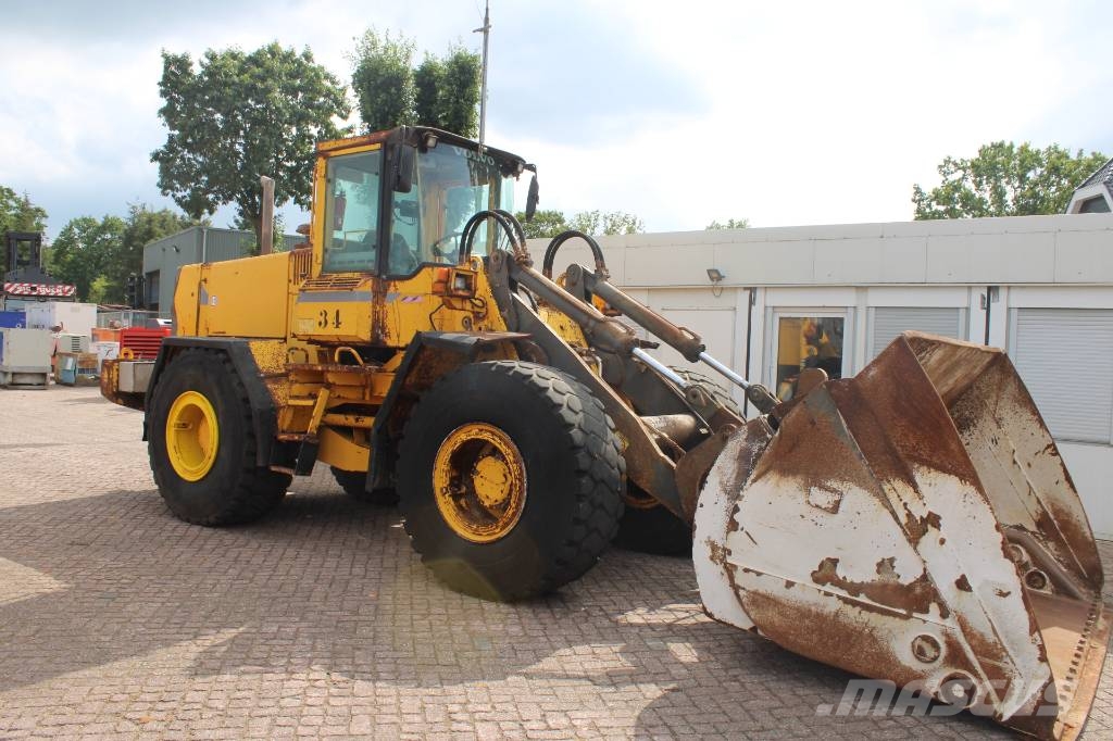 Volvo L 120 B Rataslaadurid
