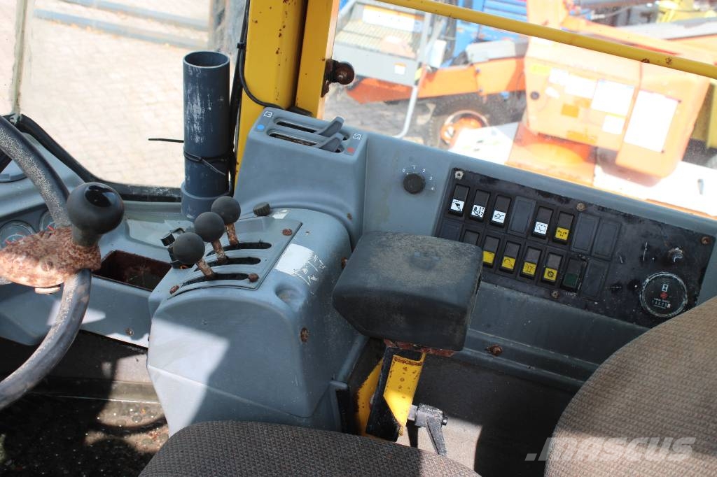 Volvo L 120 B Rataslaadurid
