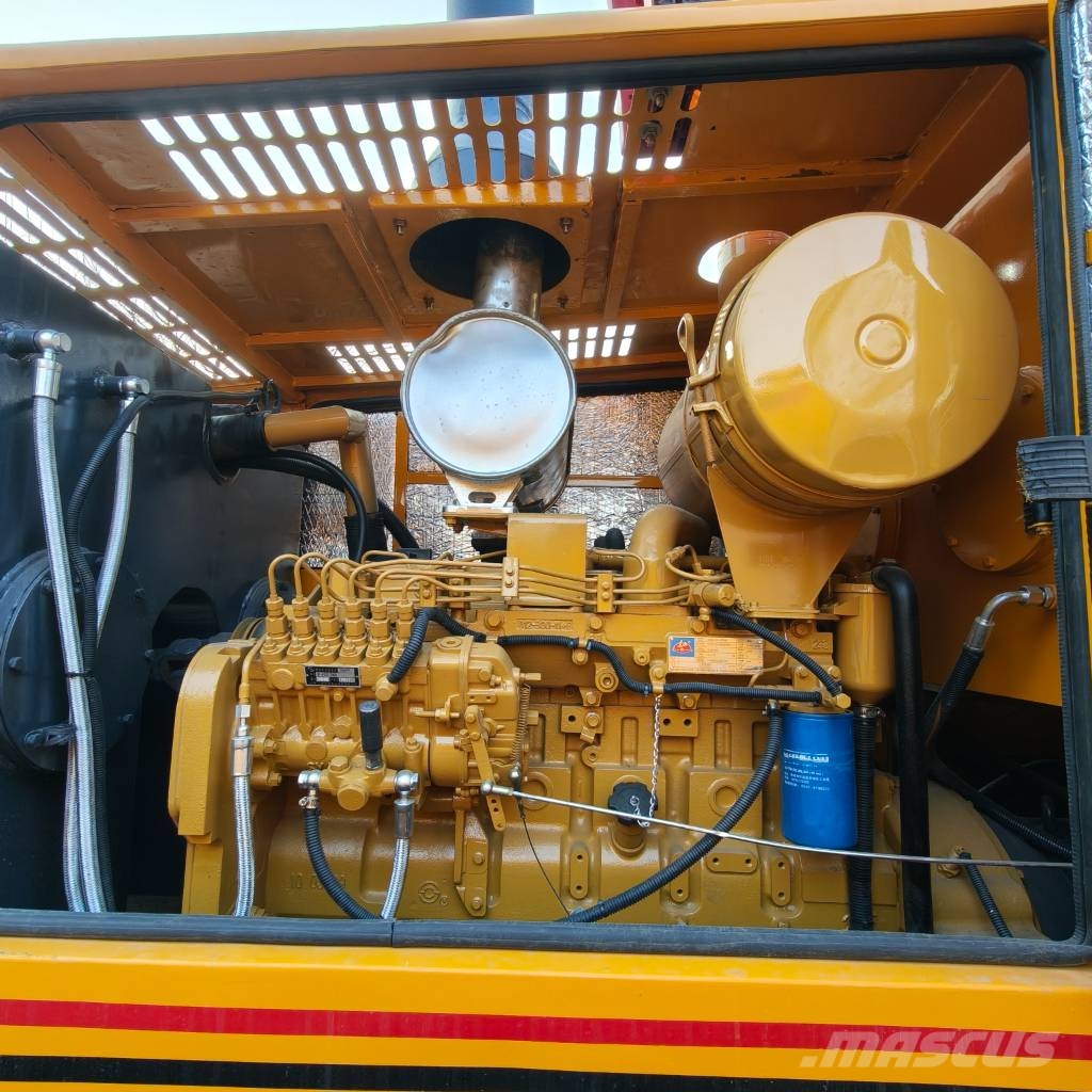 XCMG GR215 Γκρέιντερς
