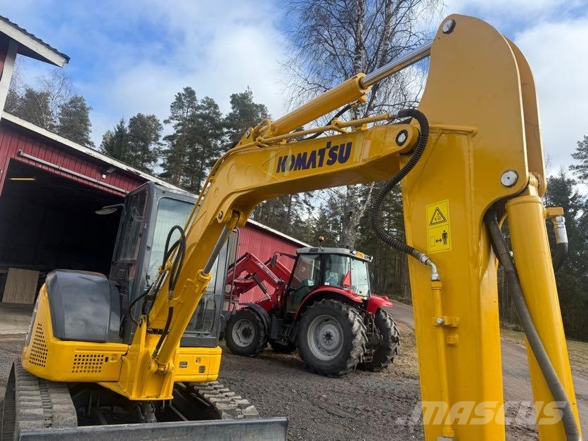 Komatsu PC55MR حفارات وسط 7 طن - 12 طن