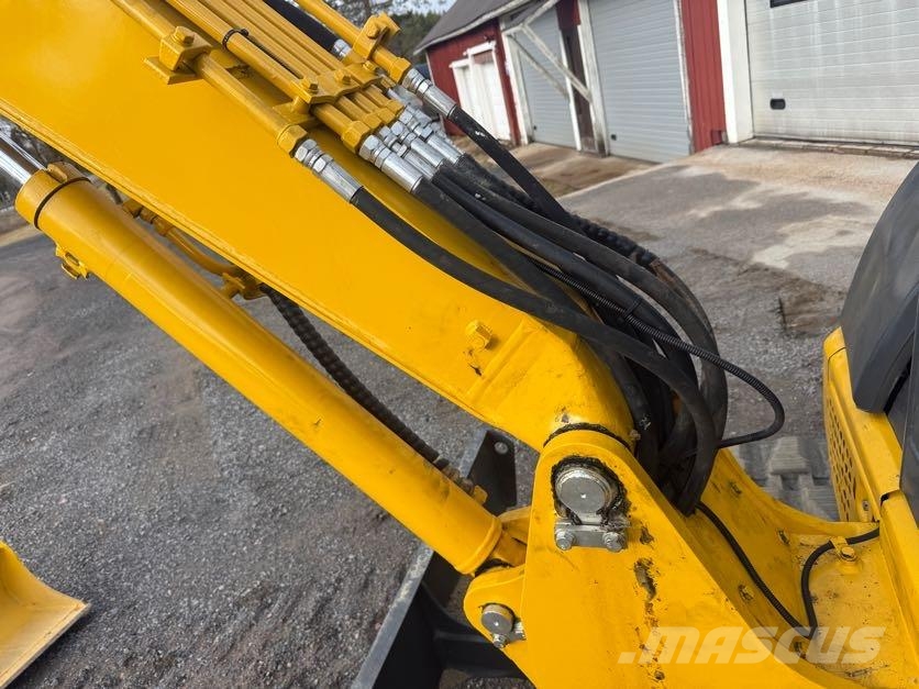 Komatsu PC55MR حفارات وسط 7 طن - 12 طن