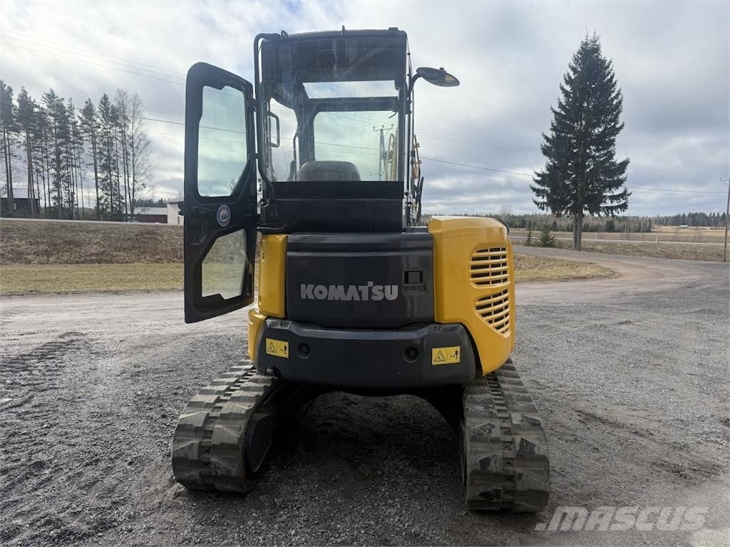 Komatsu PC55MR حفارات وسط 7 طن - 12 طن