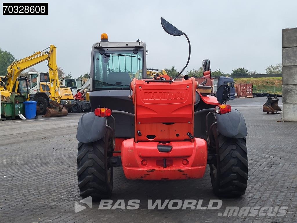 Manitou MT1440 مناولات متداخلة
