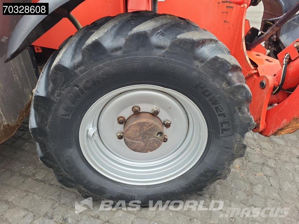 Manitou MT1440 مناولات متداخلة