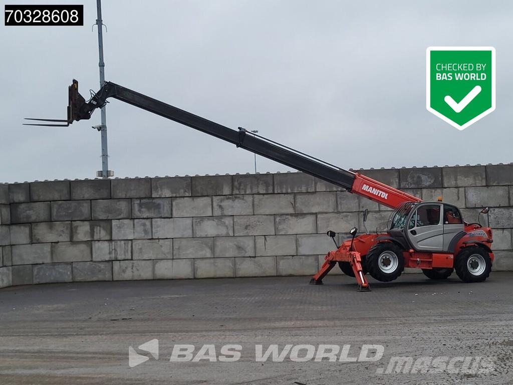 Manitou MT1440 مناولات متداخلة