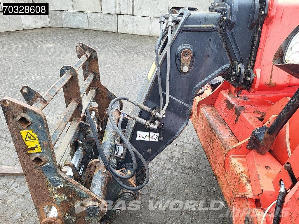 Manitou MT1440 مناولات متداخلة