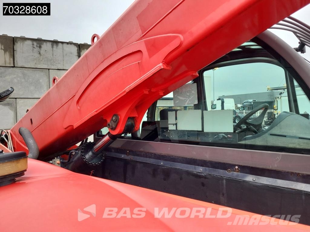 Manitou MT1440 مناولات متداخلة