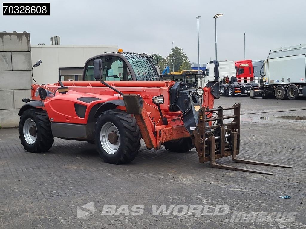 Manitou MT1440 مناولات متداخلة