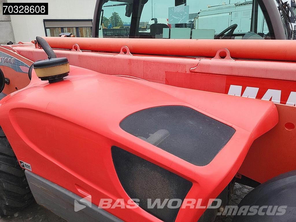 Manitou MT1440 مناولات متداخلة