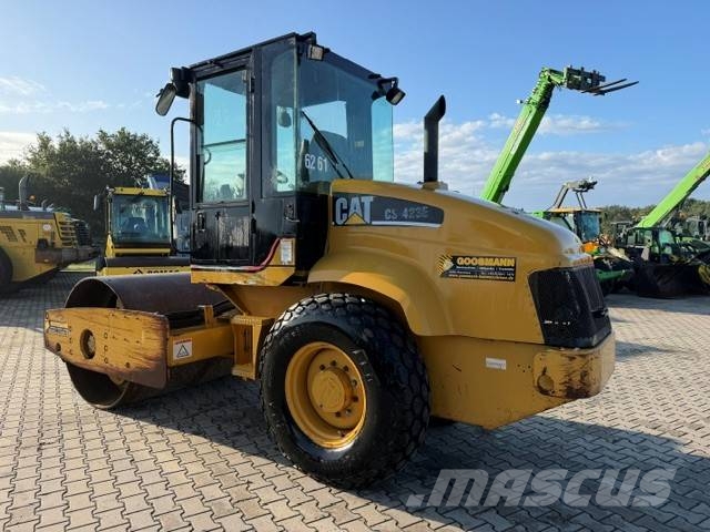 CAT CS 423 E Envalsvältar