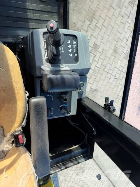 CAT CS 423 E Envalsvältar